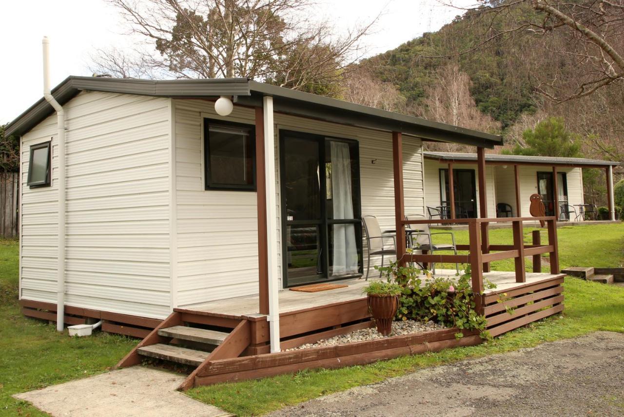 Parklands Marina Holiday Park Пиктон Экстерьер фото